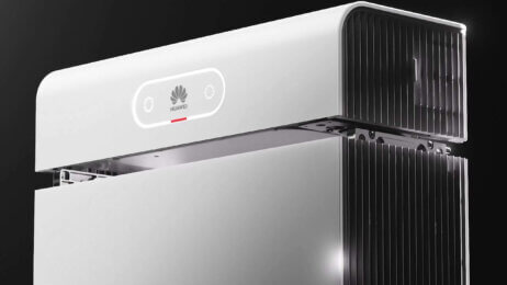Una batteria Luna 2000 da 7 kWh di capacità, targata Huawei
